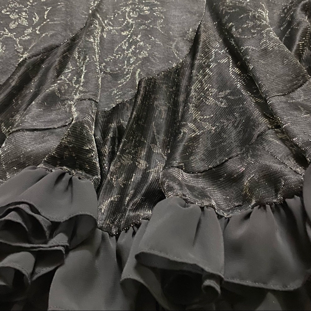 24 HRS SALE ONLY -  Black MIDI Skirt with lace and underlining